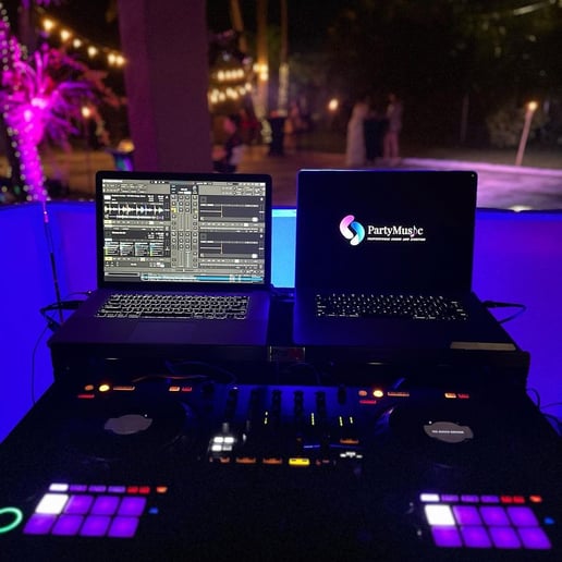 Gallery photo 4 of PartyMusic Miami DJ