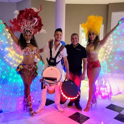 Gallery photo 25 of PartyMusic Miami DJ