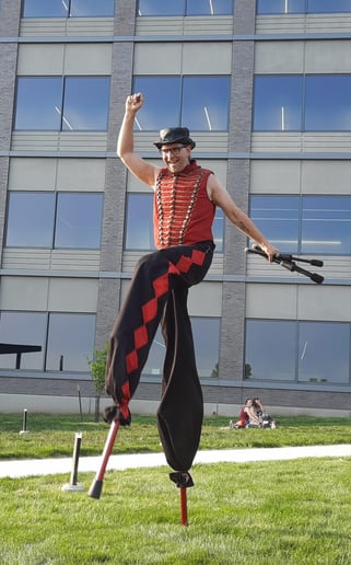 Gallery photo 7 of Peter Brunette - Juggler