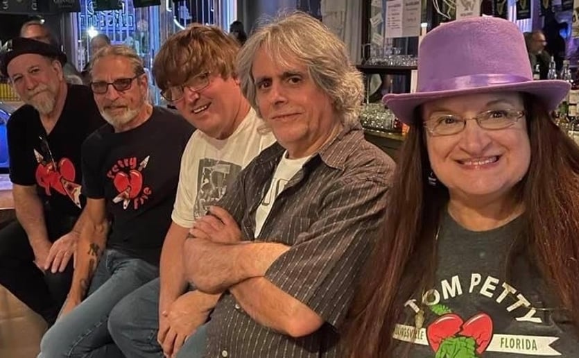 Gallery photo 1 of Petty Five