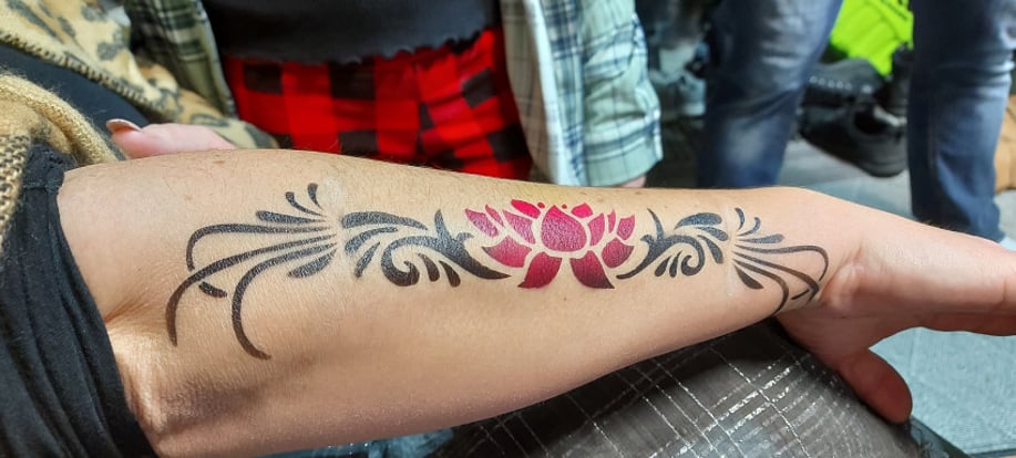 Gallery photo 55 of Picasso Painters