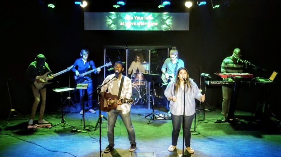 Gallery photo 3 of Professional Bassist