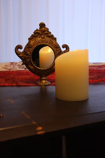 Gallery photo 7 of Rav Yitzhak - Storyteller & Paranormal Entertainer