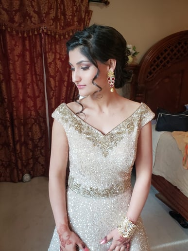 Gallery photo 1 of Revastyle