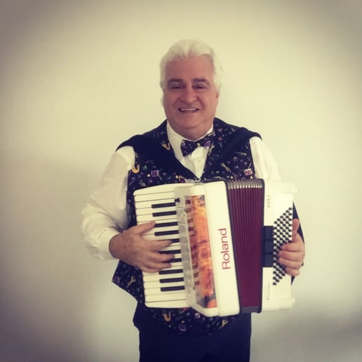 Gallery photo 2 of Ricky Harpo