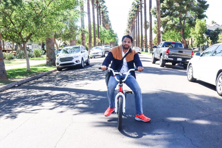 Gallery photo 2 of Rob Walk