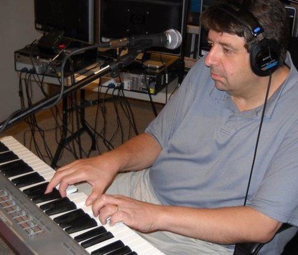Gallery photo 3 of Ron Ferlito