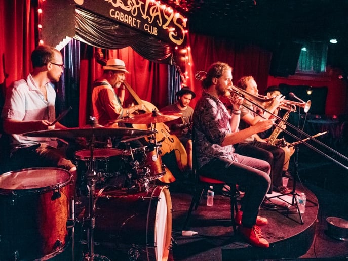 Gallery photo 3 of Sabertooth Swing