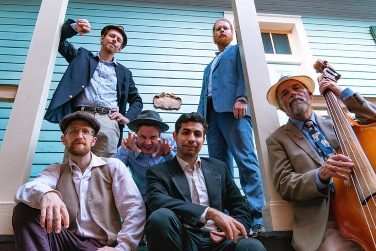 Gallery photo 1 of Sabertooth Swing