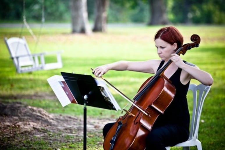 Gallery photo 1 of Samantha Hegre, cellist