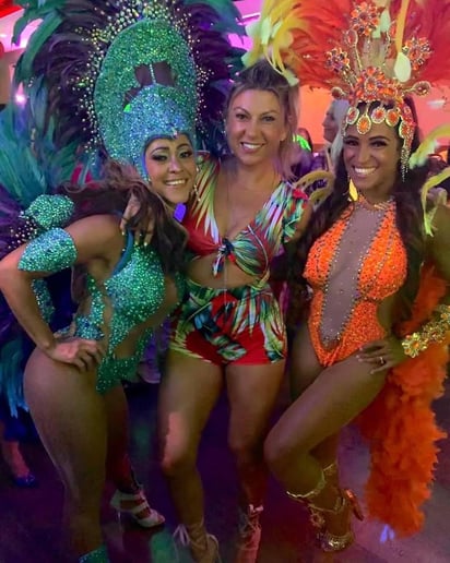 Gallery photo 75 of SamBrazilian