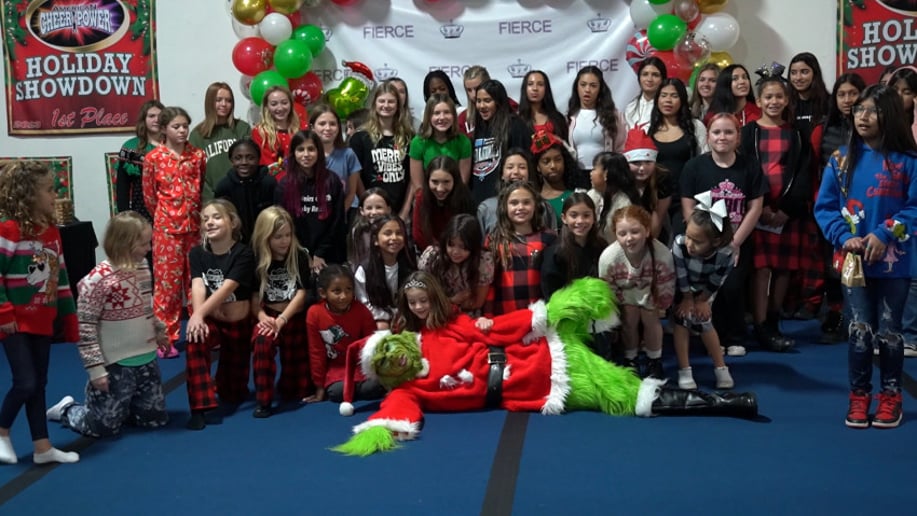 Gallery photo 4 of Holiday of Wonders