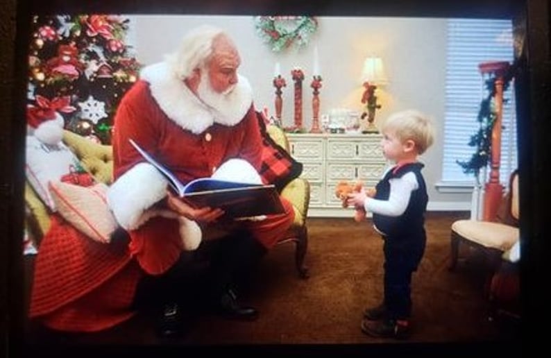 Gallery photo 5 of Santa Claus Derek