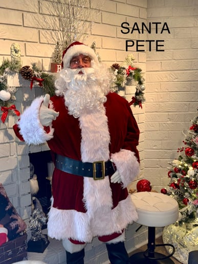 Gallery photo 9 of Santa Paul