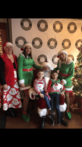 Gallery photo 2 of Santa "Hank"