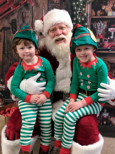 Gallery photo 3 of Santa Jon