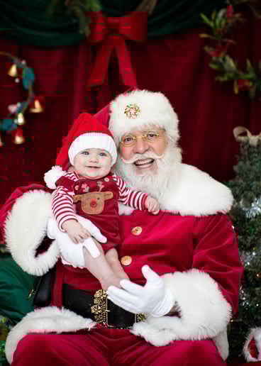 Gallery photo 1 of Santa Jon