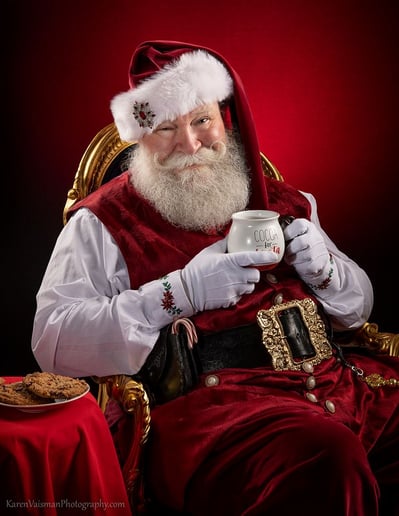 Gallery photo 10 of Santa True