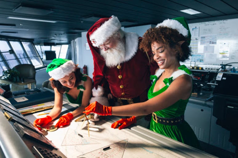 Gallery photo 25 of Santa True