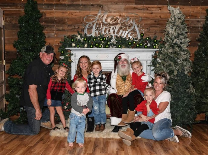 Gallery photo 3 of Santa Wade Wells