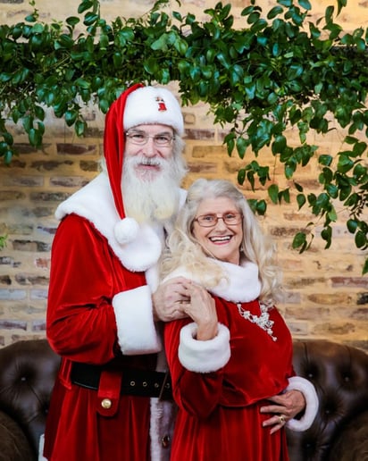 Gallery photo 4 of Santa Wade Wells