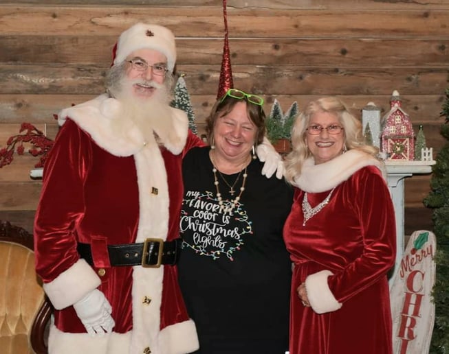 Gallery photo 6 of Santa Wade Wells