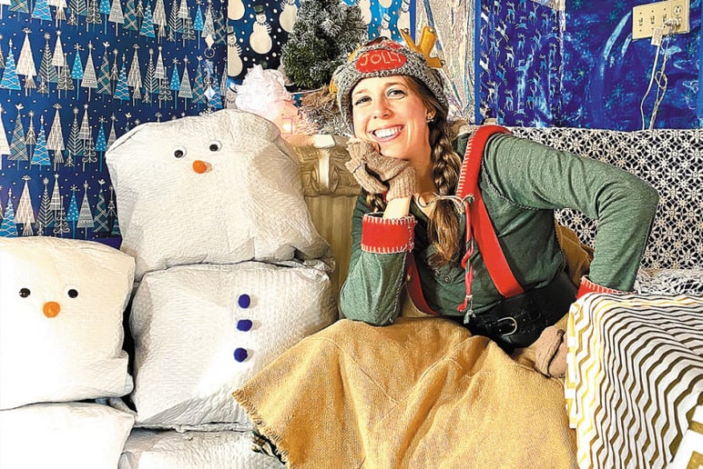 Gallery photo 2 of Hailey Jones & Friends