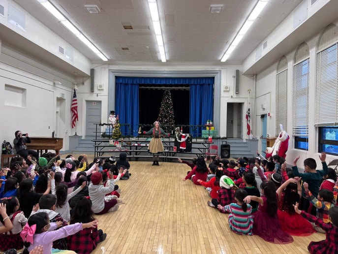 Gallery photo 14 of Hailey Jones & Friends