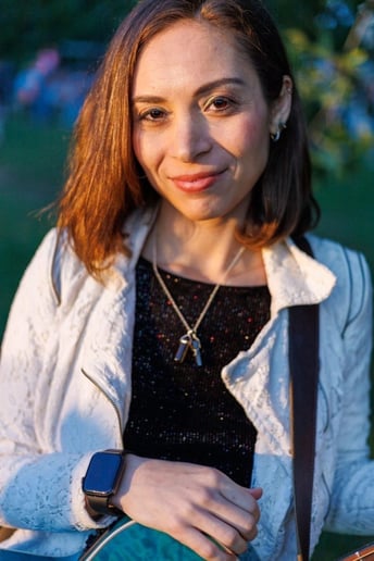 Gallery photo 10 of Sarah Lightman