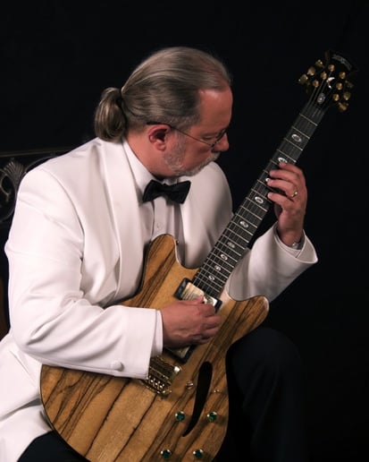 Gallery photo 3 of Scott Elliott, Professional Guitarist