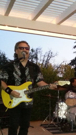 Gallery photo 1 of Scott Garcia - Live