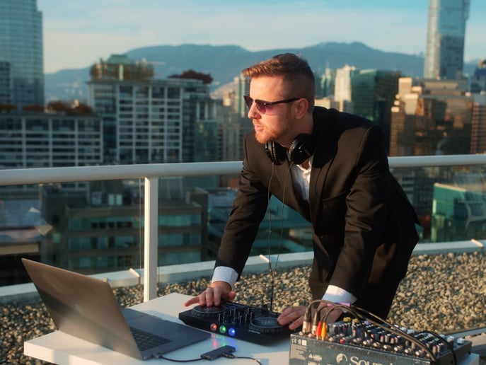 Gallery photo 15 of Scott Jacobs - Live Music and DJ Services