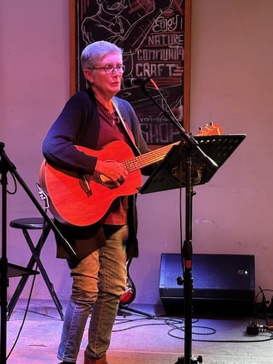 Gallery photo 2 of Sharon Hill Music