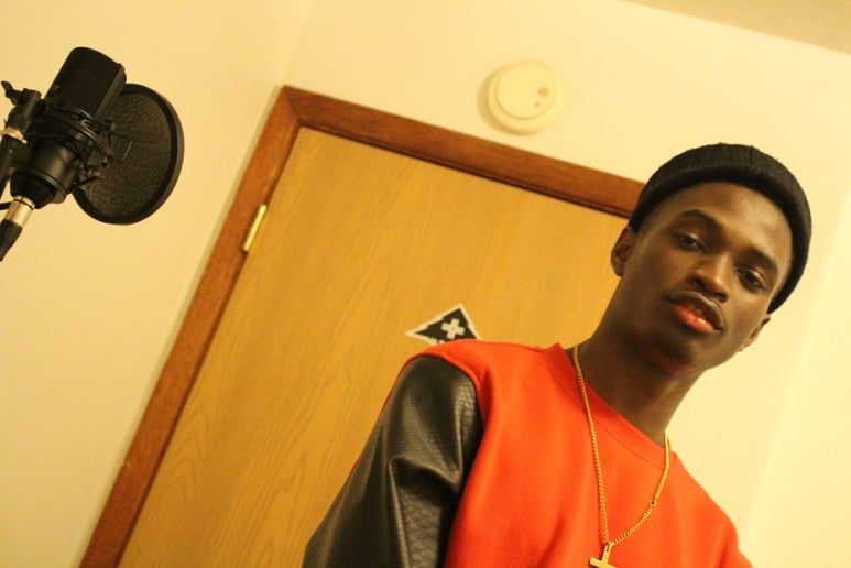 Gallery photo 1 of Shyfi