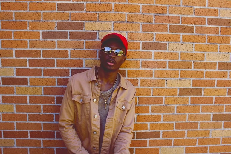 Gallery photo 3 of Shyfi