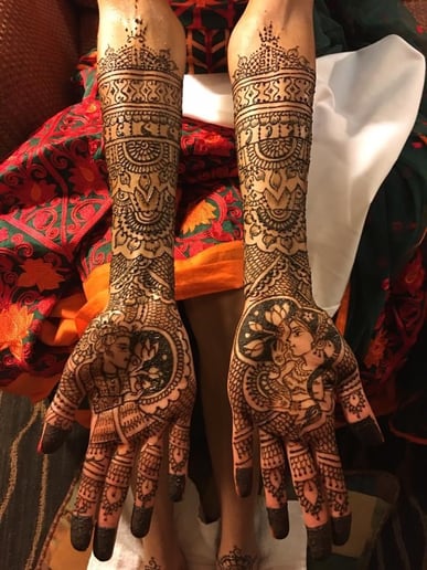 Gallery photo 4 of Silk & Stone Henna