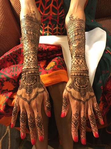 Gallery photo 5 of Silk & Stone Henna