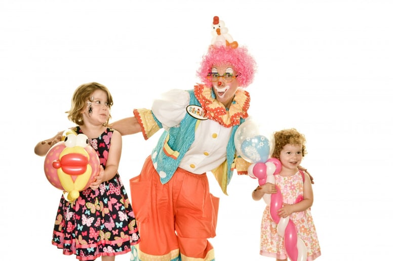 Gallery photo 3 of Silly Jilly the Balloon Artist