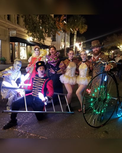 Gallery photo 38 of Kristen Sparrow Circus