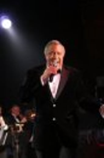 Gallery photo 2 of Celebrating Songs & Music of Frank Sinatra
