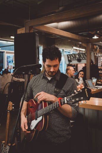 Gallery photo 9 of Todd Murray