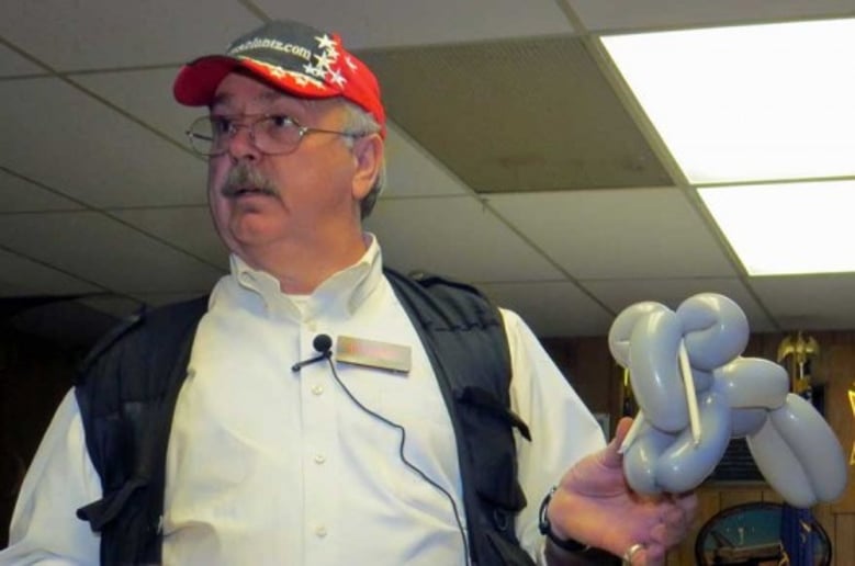 Gallery photo 6 of Sir Lantz-Magician and Master Balloon Artist