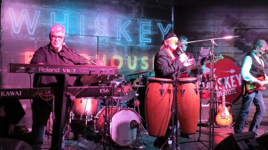 Gallery photo 5 of Smackwater