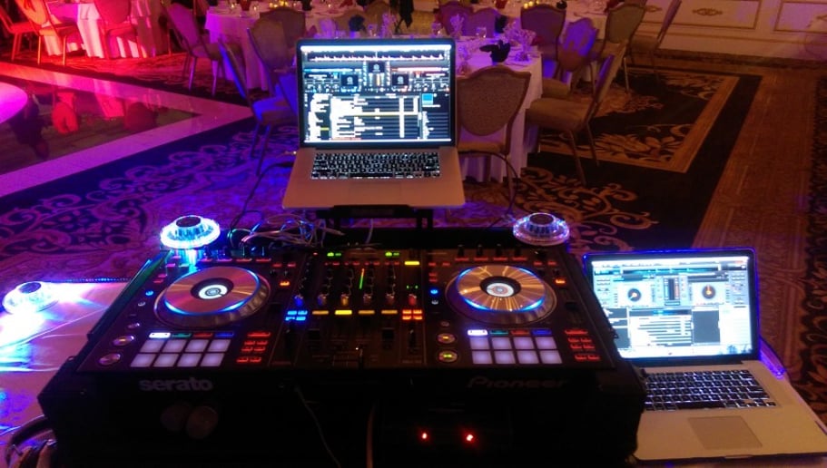 Gallery photo 4 of Smooth Entertainment