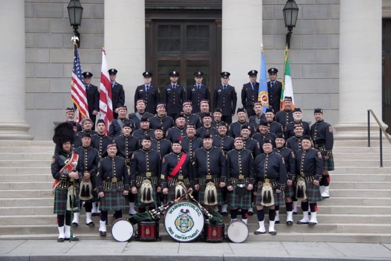 Gallery photo 4 of Solo bagpiper