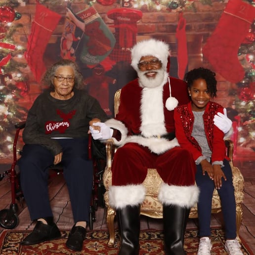 Gallery photo 62 of Soulful Santa (Soulful Santa Maurice)