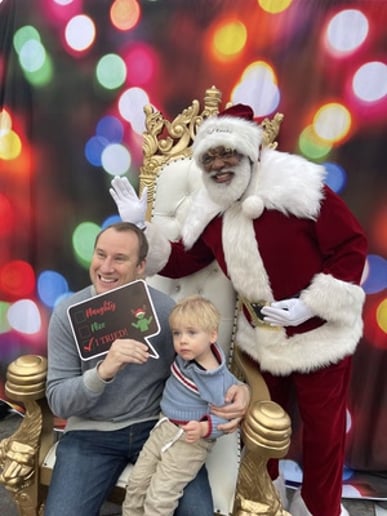 Gallery photo 34 of Soulful Santa (Soulful Santa Maurice)