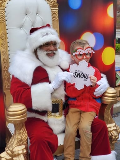Gallery photo 36 of Soulful Santa (Soulful Santa Maurice)