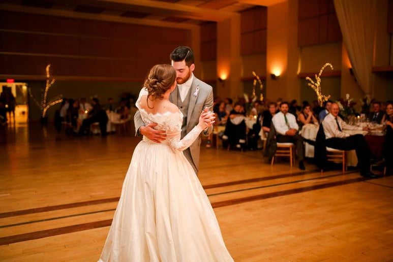 Gallery photo 2 of Soundtech DJ Services