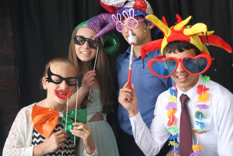 Gallery photo 11 of Spark of the Party Too